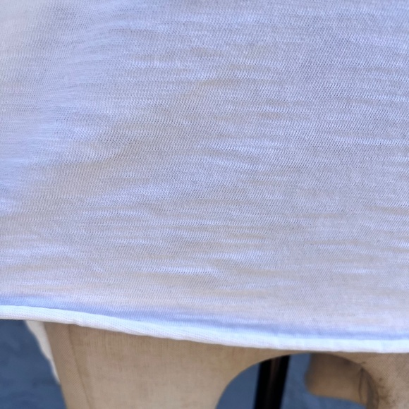 Nation Long Sleeve tee White V Neck Size Medium - Picture 6 of 7